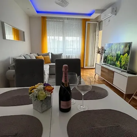 Paunov Breg Apartment
